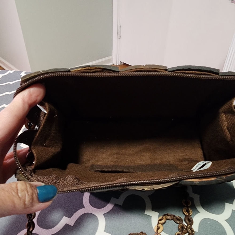 Handcrafted Coconut Shell Patchwork Shoulder Bag - image 4